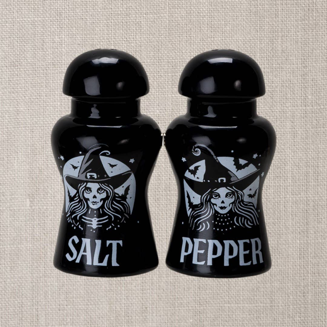Witches' Potion Salt and Pepper Shaker Set