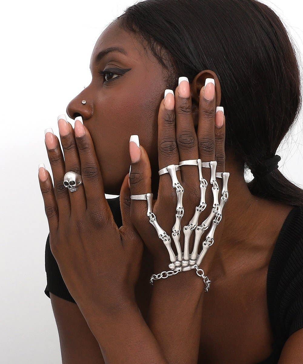 Silver plated bracelet and free size skull ring