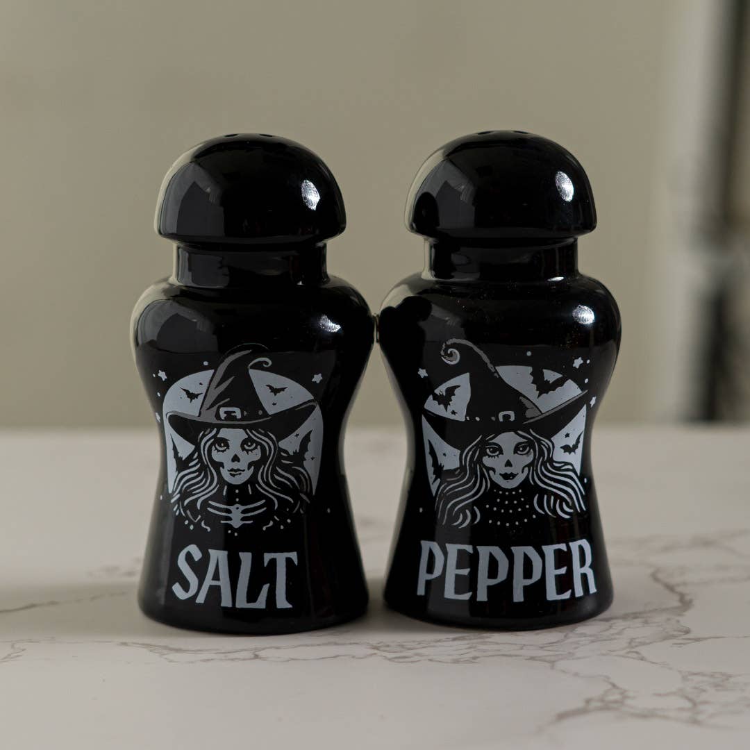 Witches' Potion Salt and Pepper Shaker Set